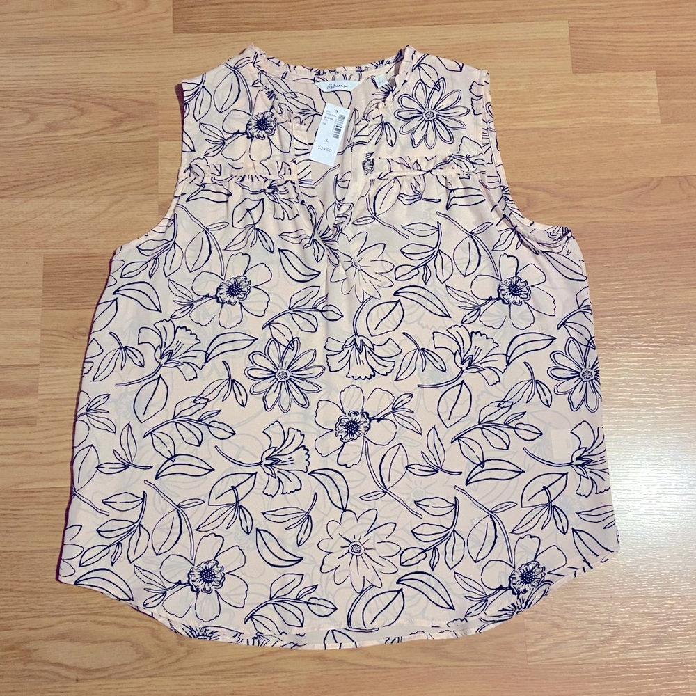 New Reitmans Ladies Blouse
